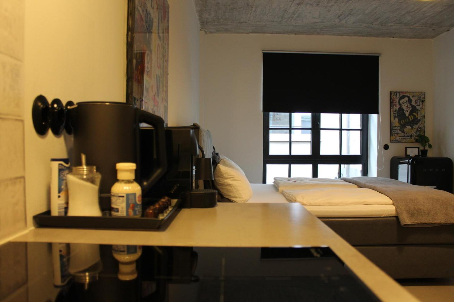 Square Rooms 8 Дюселдорф Екстериор снимка