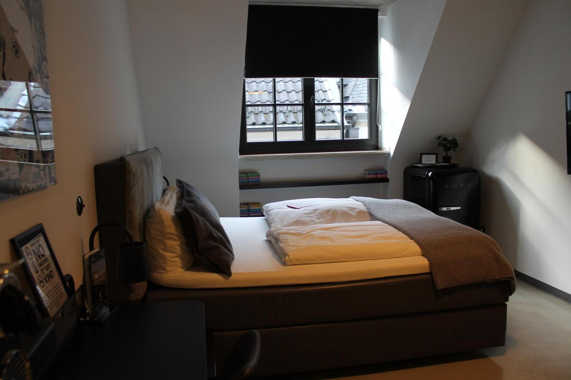 Square Rooms 8 Дюселдорф Екстериор снимка
