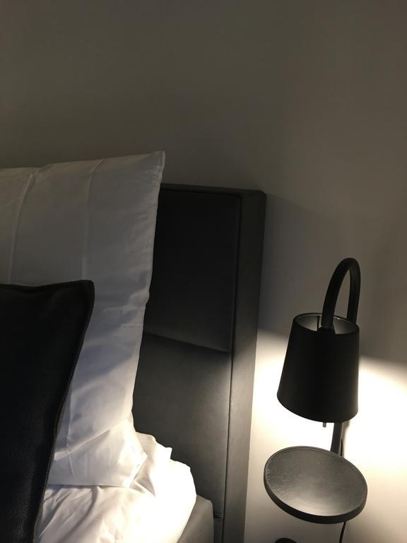 Square Rooms 8 Дюселдорф Екстериор снимка