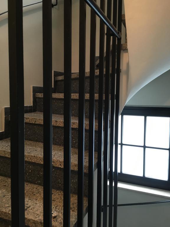 Square Rooms 8 Дюселдорф Екстериор снимка