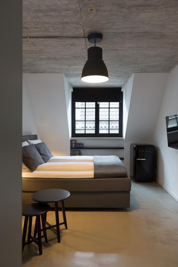 Square Rooms 8 Дюселдорф Екстериор снимка